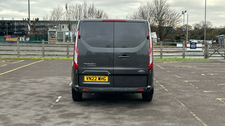 Ford Transit Custom 300 L2 Diesel Fwd 2.0 EcoBlue 130ps Low Roof Limited Van